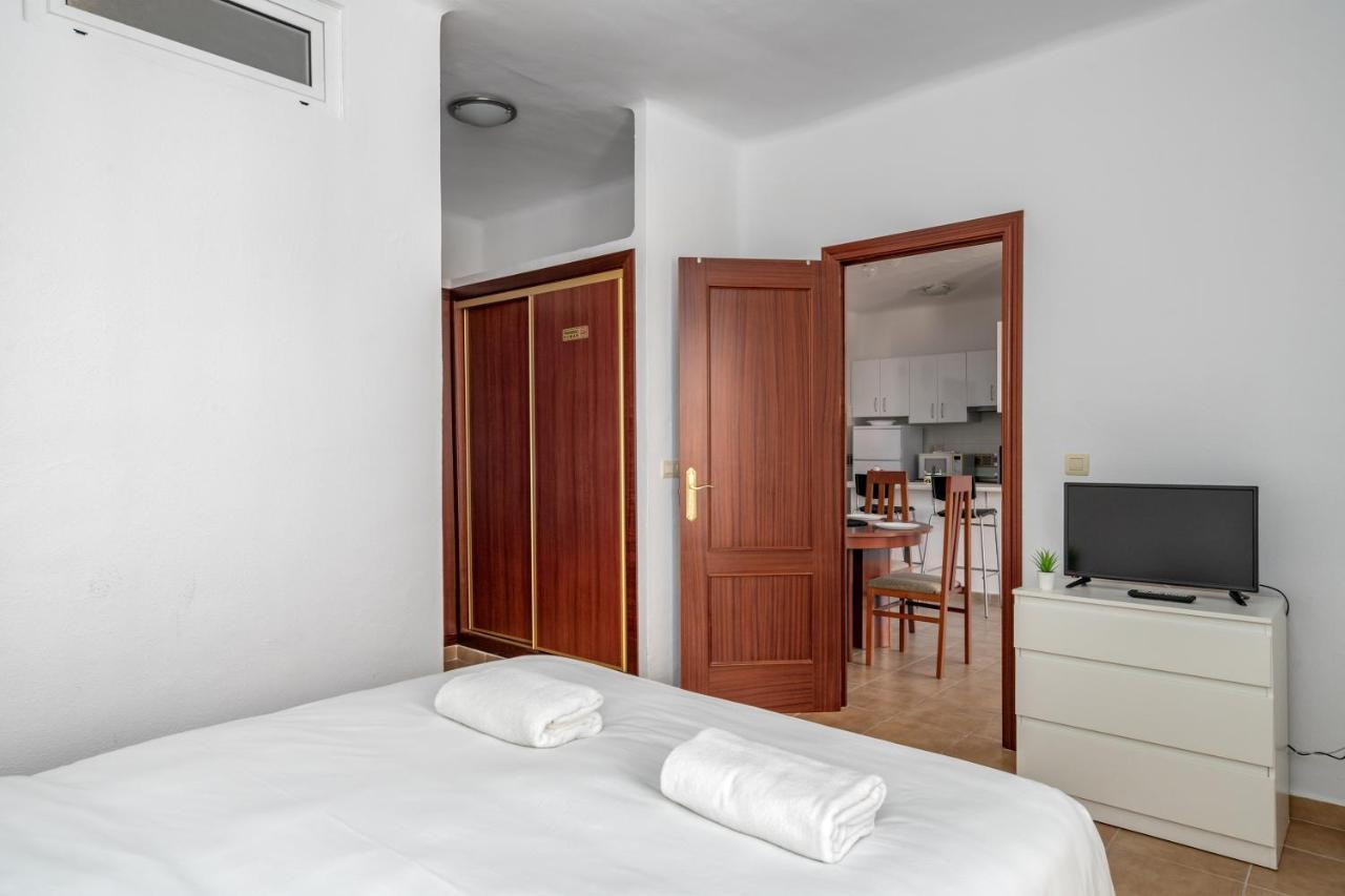 Spacious Flat In The Heart Of Torremolinos Ref 39 Appartement Buitenkant foto