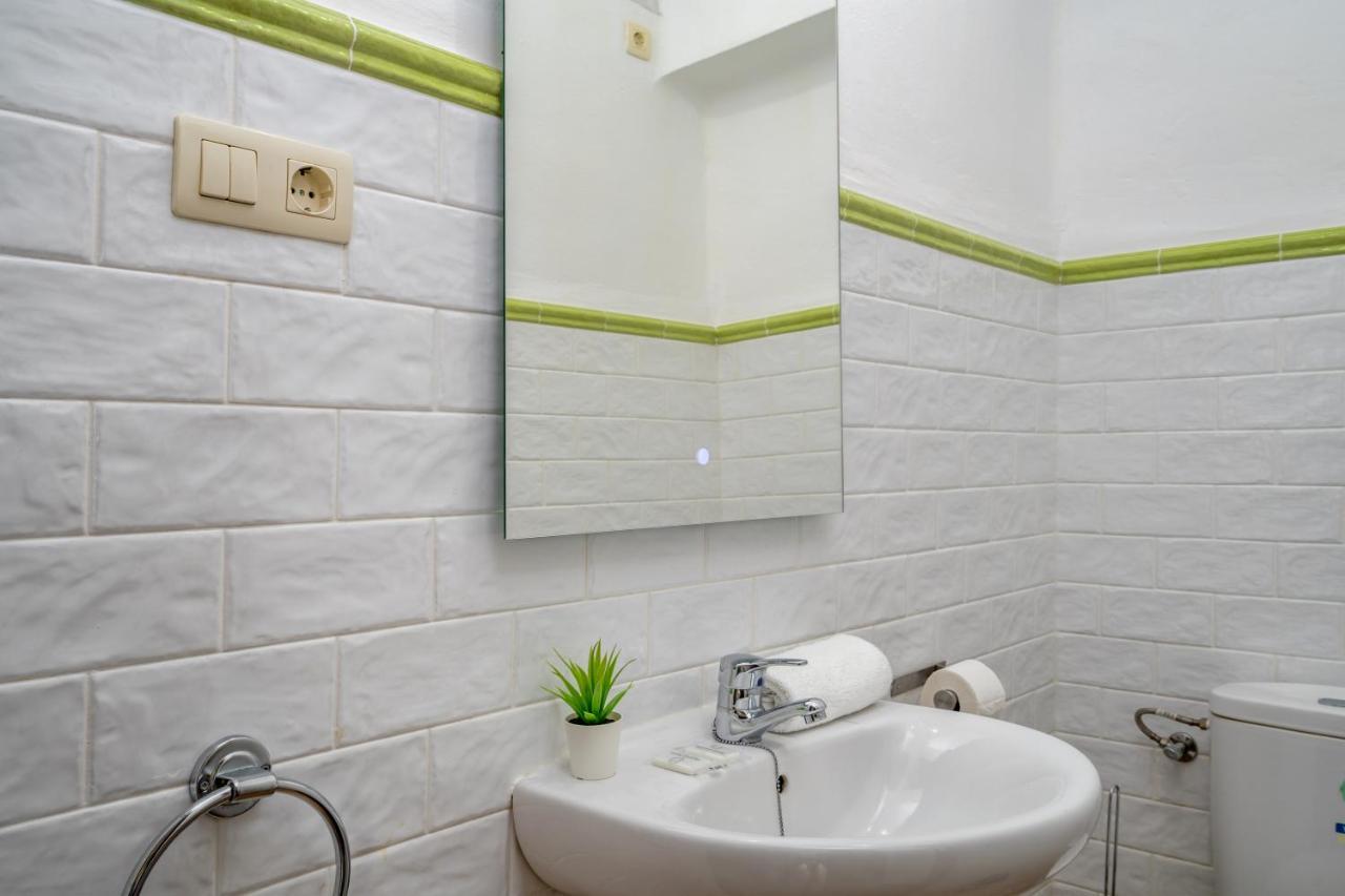 Spacious Flat In The Heart Of Torremolinos Ref 39 Appartement Buitenkant foto